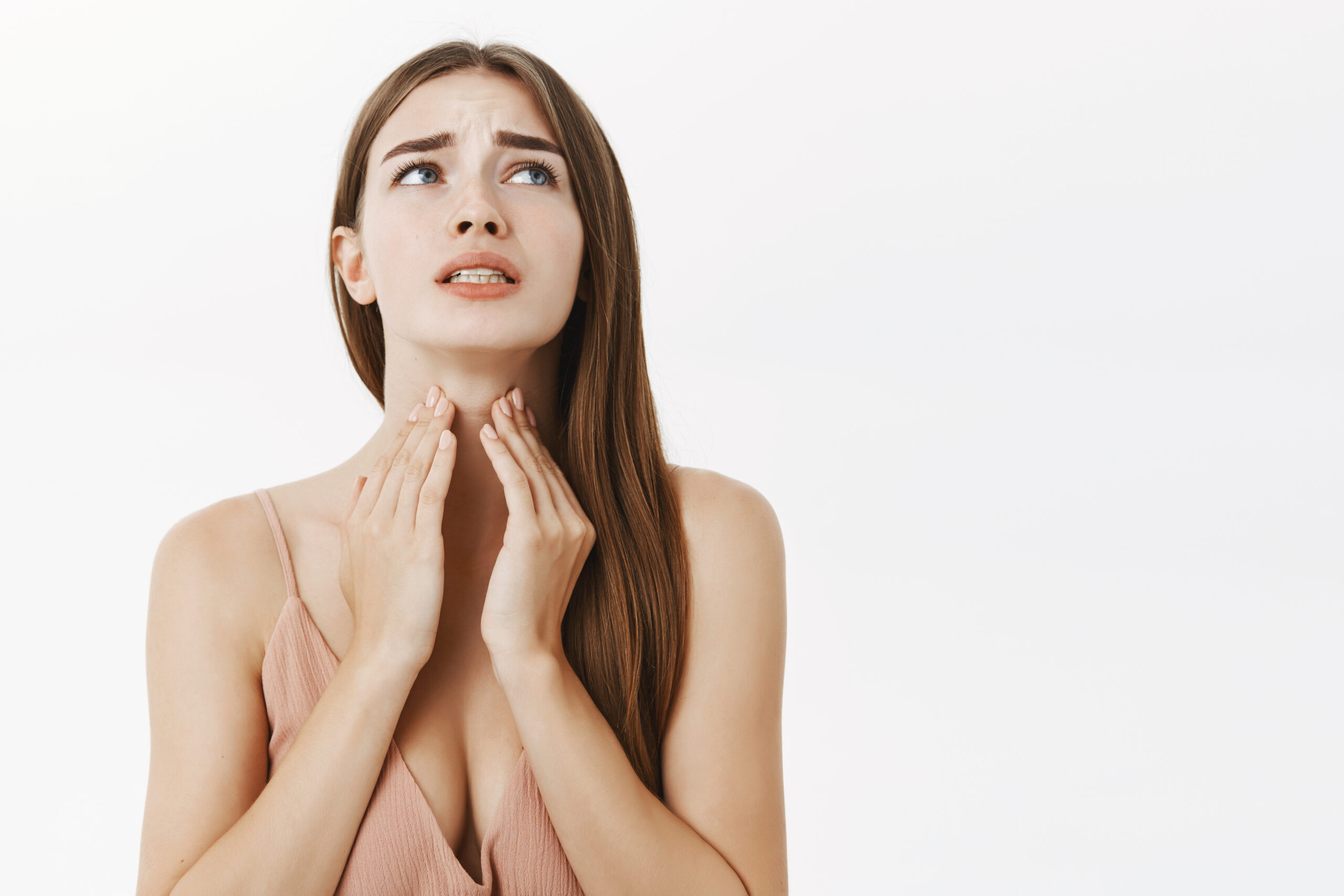 LARYNGITIS or HOARSENESS OF VOICE: CAUSES, DIAGNOSIS, TREATMENT, and HOME REMEDY